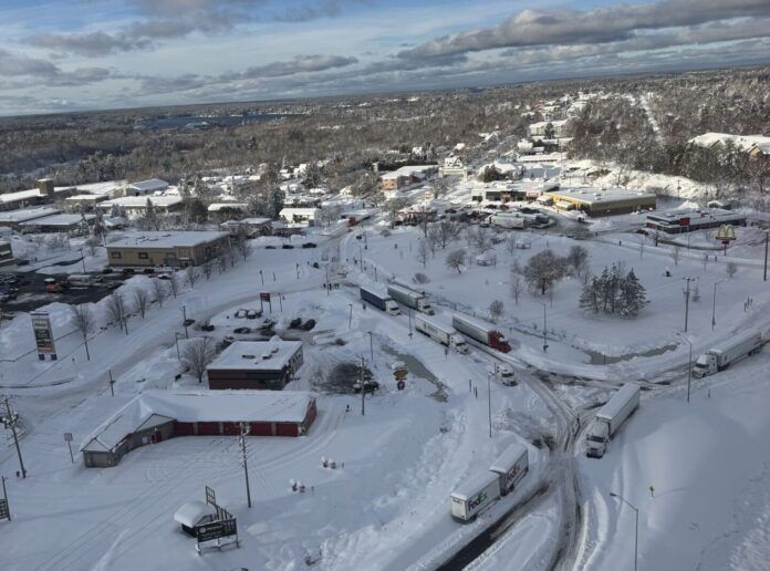 UPDATE: HWY 11 ‘anticipated’ to re-open Monday as cleanup continues across Muskoka